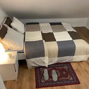 Fly House , Bruxelles Belgique